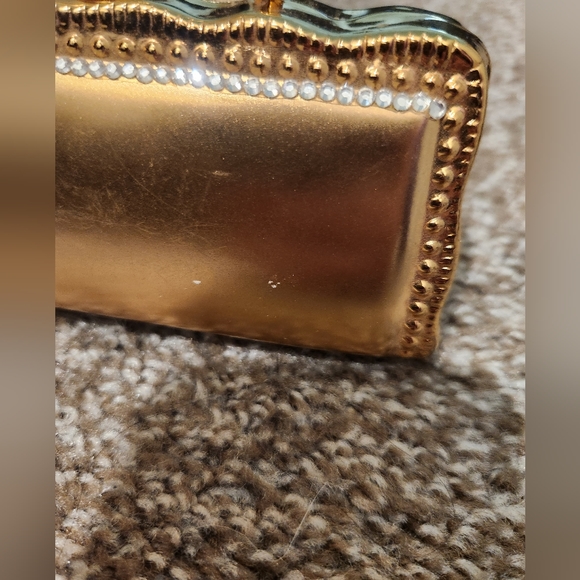 Vintage 1930s Gold Clutch with Rhinestone detailing and gold chain - Picture 3 of 11